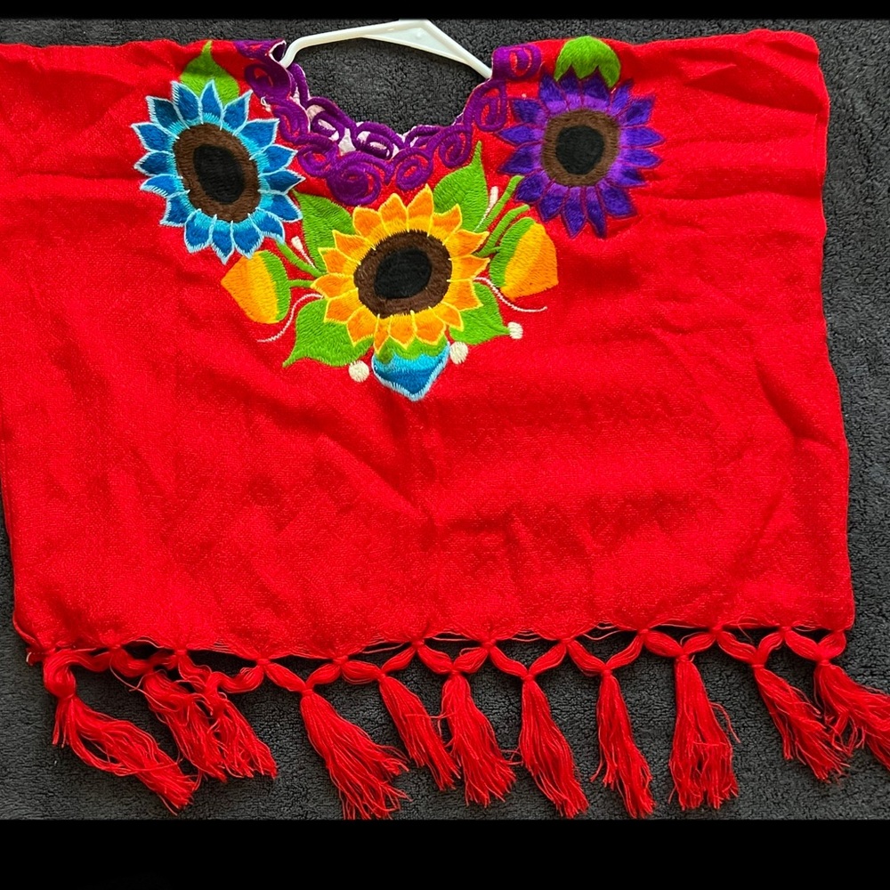 Embroidered flower crop top